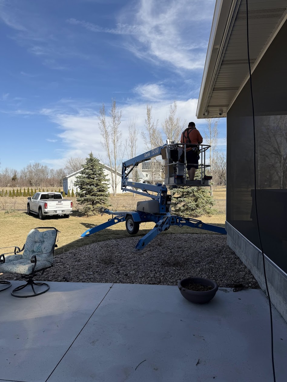 Country 1.5 Story Roofline Installation photo 5